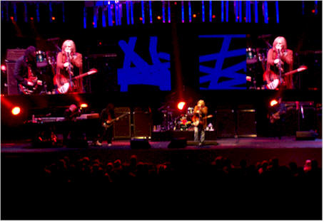 http://leftcoastlove.com/images/tom_pe11.jpg